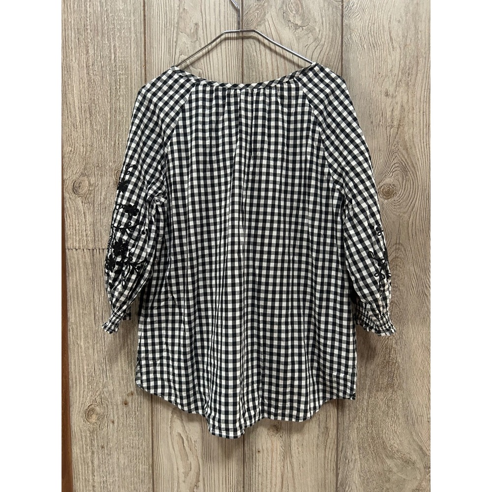 Isaac Mizrahi Live! Women 12 Black Gingham Floral Embroidered 3/4 Sleeve Top - Picture 3 of 6